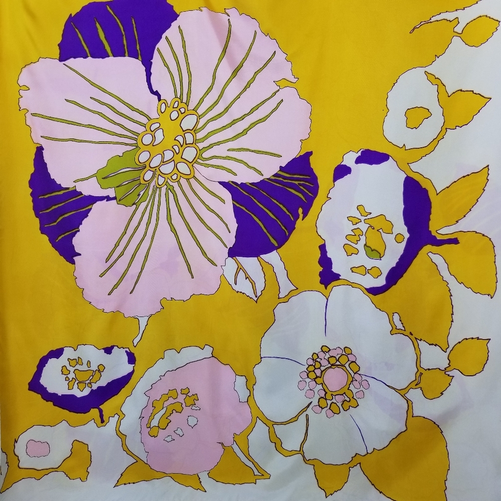 SOLD🌈 1960s Herman Pecker & Co. floral scarf - Picture 8 of 9